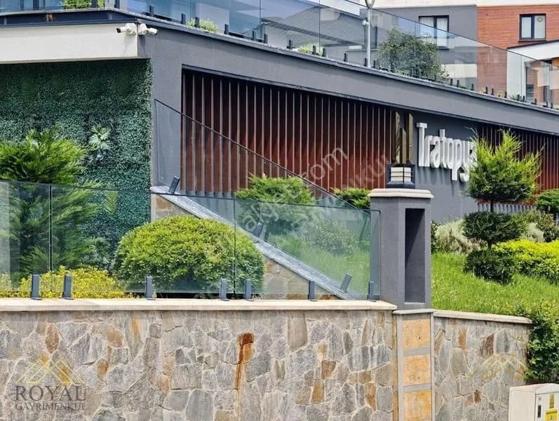 Royal'den Yalıncak Tratopya'da Deniz Manzaralı 4+1 Lüks Daire 9