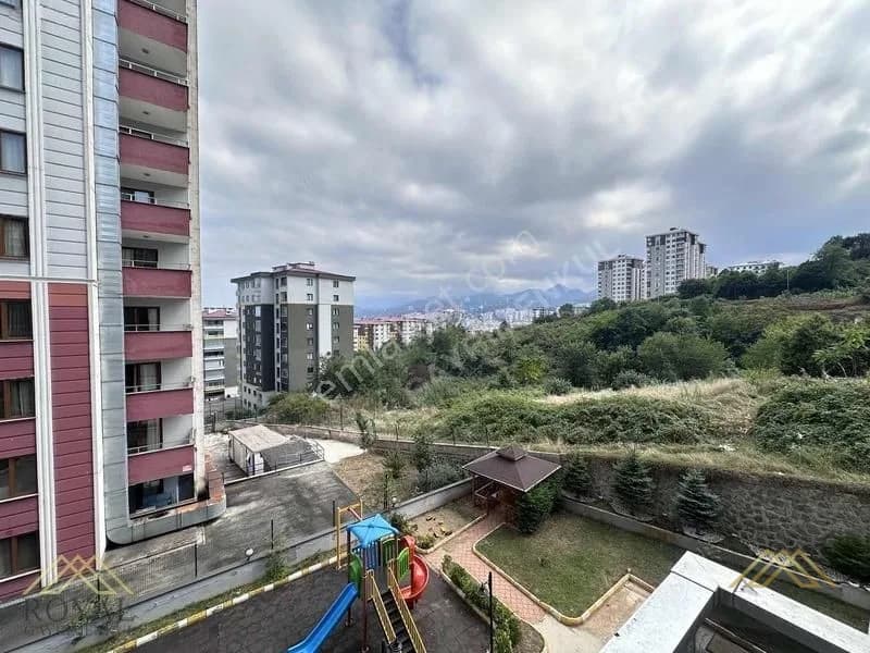 Yalıncak Mah., 4+1 Daire – 230 m², 5 Yaşında, 7M 30