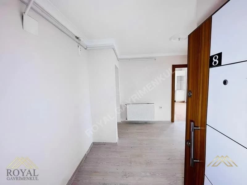 Yalıncak Mah., 4+1 Daire – 230 m², 5 Yaşında, 7M 13