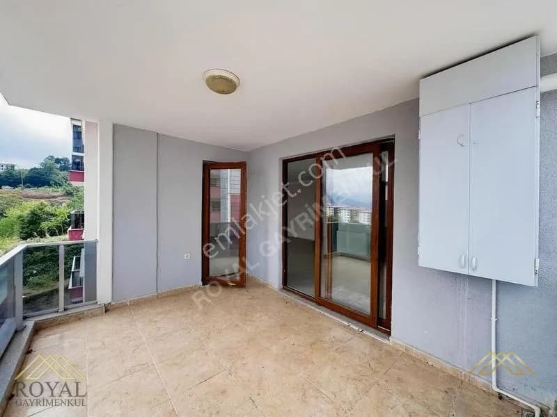 Yalıncak Mah., 4+1 Daire – 230 m², 5 Yaşında, 7M 28