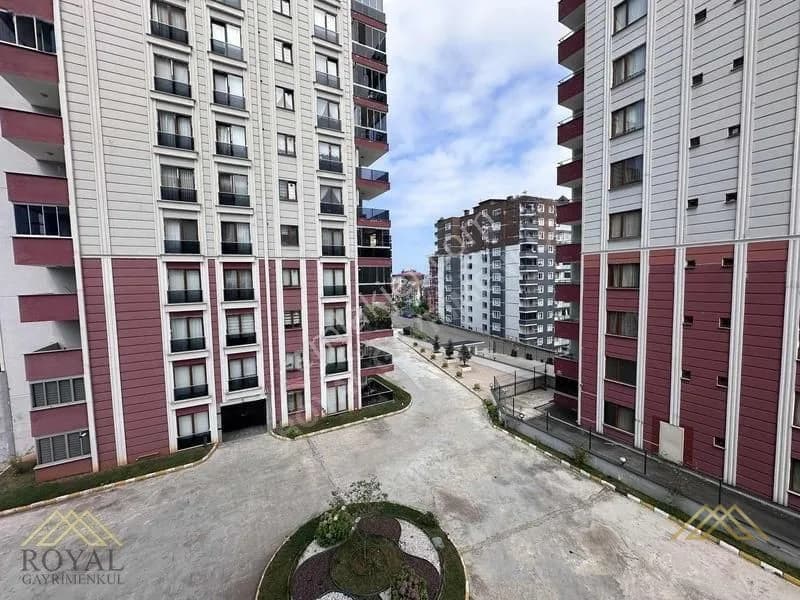 Yalıncak Mah., 4+1 Daire – 230 m², 5 Yaşında, 7M 29